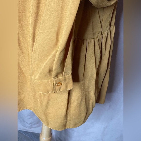 Olive + Oak Medium Blouse - Picture 5 of 8